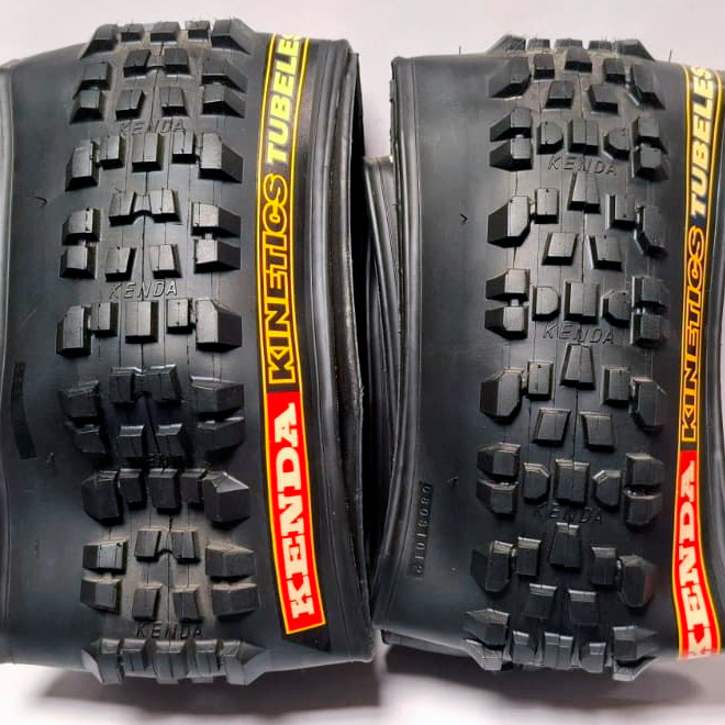 CUBIERTA KENDA 26X2.20 TUBELESS DEL-TRAS 2U.